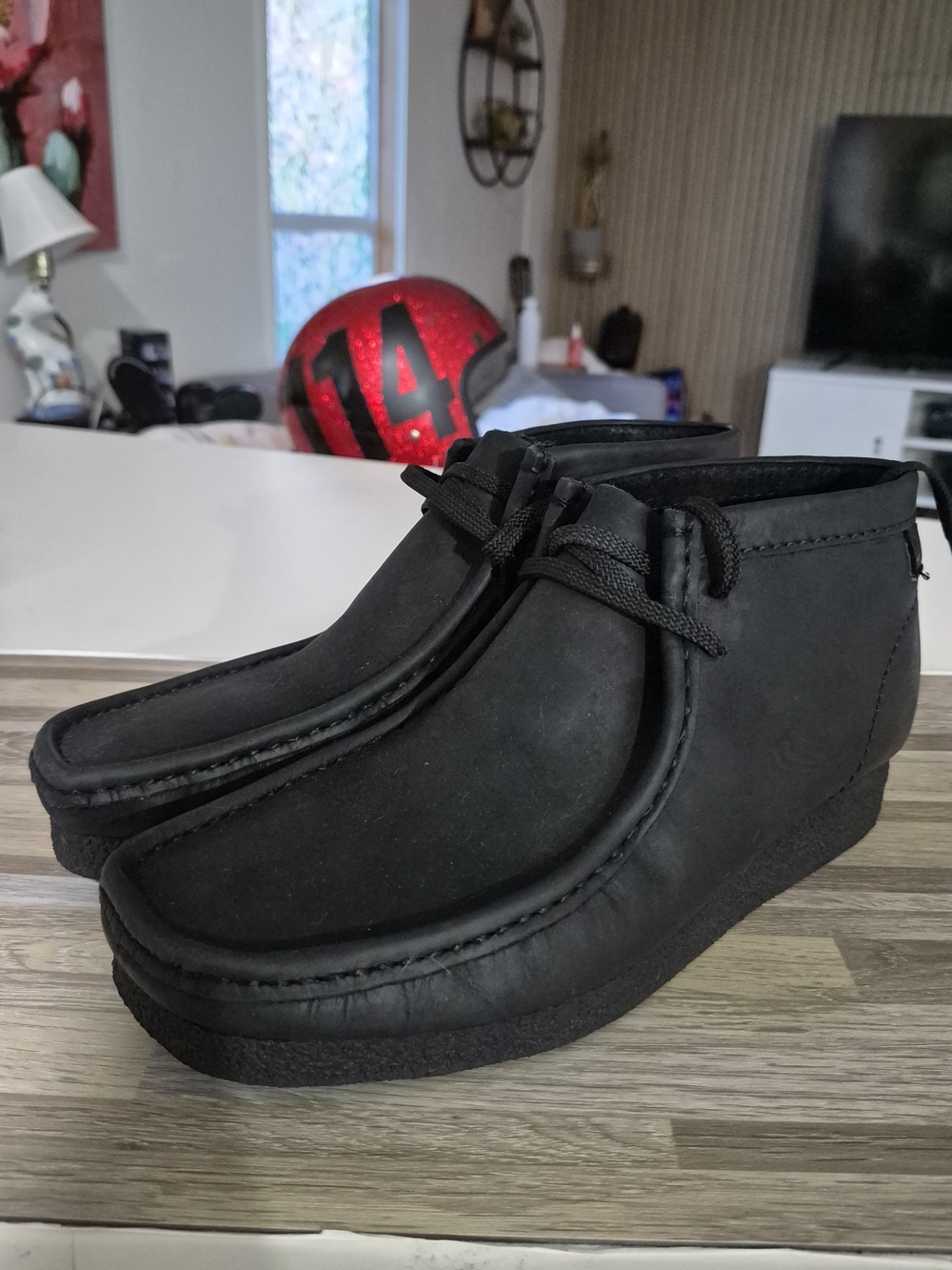 Men's Black Lace-Up Casual Clarks Wallabee Boots
